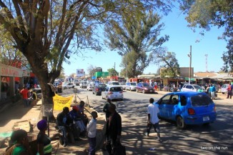 Straßenbild in Sambia